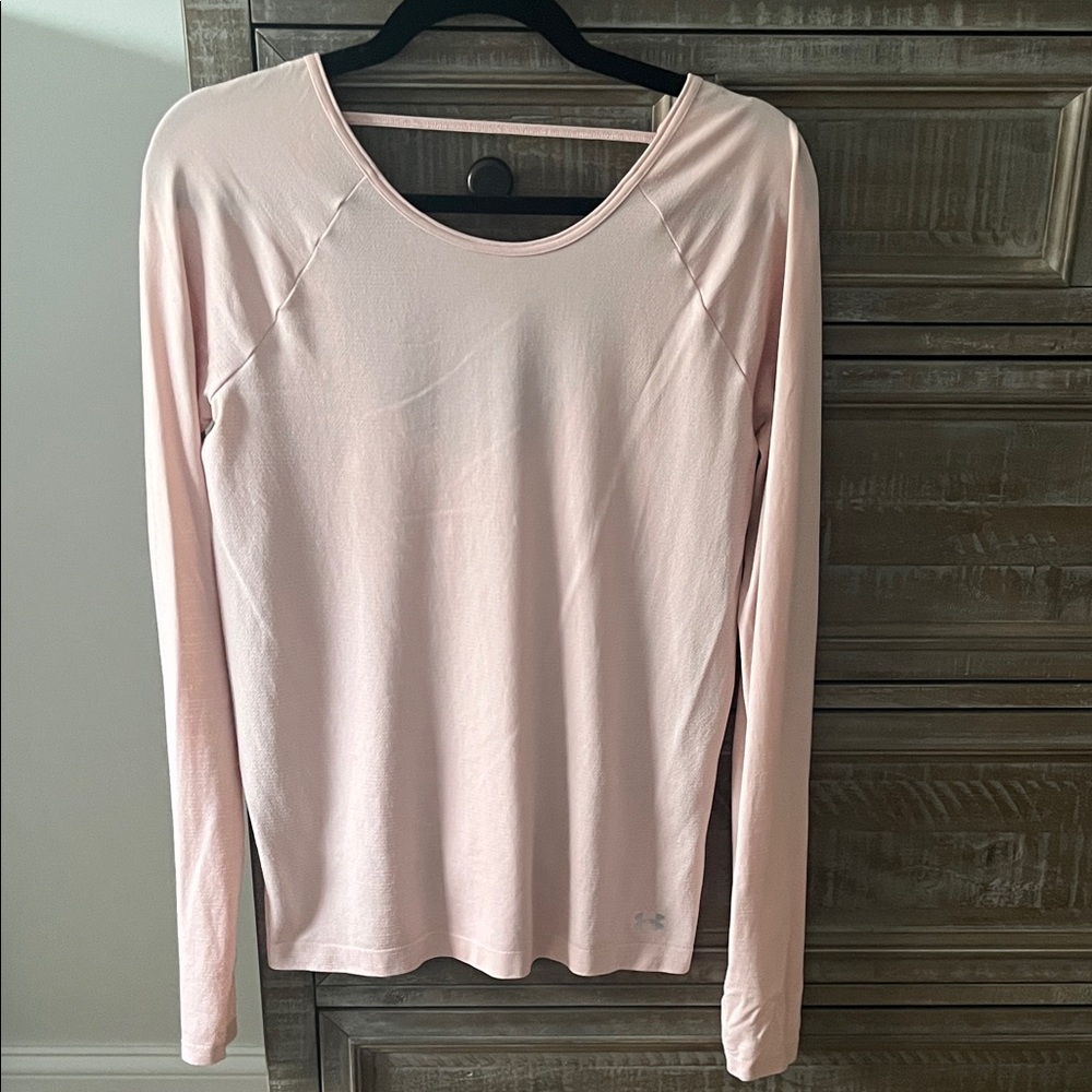 Under Armour Womens heat heat Long Sleeve Top with scoop back size small
